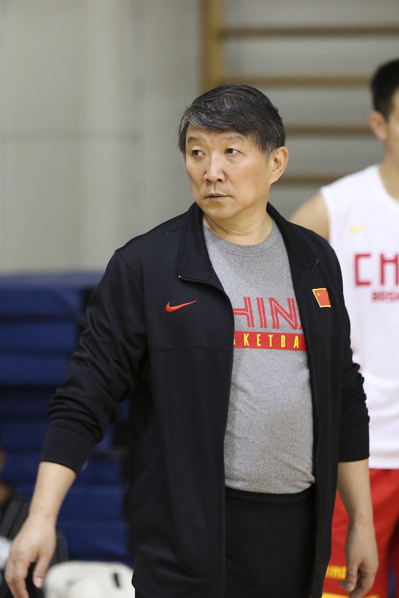 关于宫鲁鸣：国内篮球联赛水平不高，看完日本特点感觉不太好说的信息