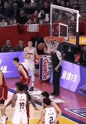开云体育登录入口-中国篮坛感动一幕！球队困难欲退出，球迷众筹自救：你2千我1万的简单介绍