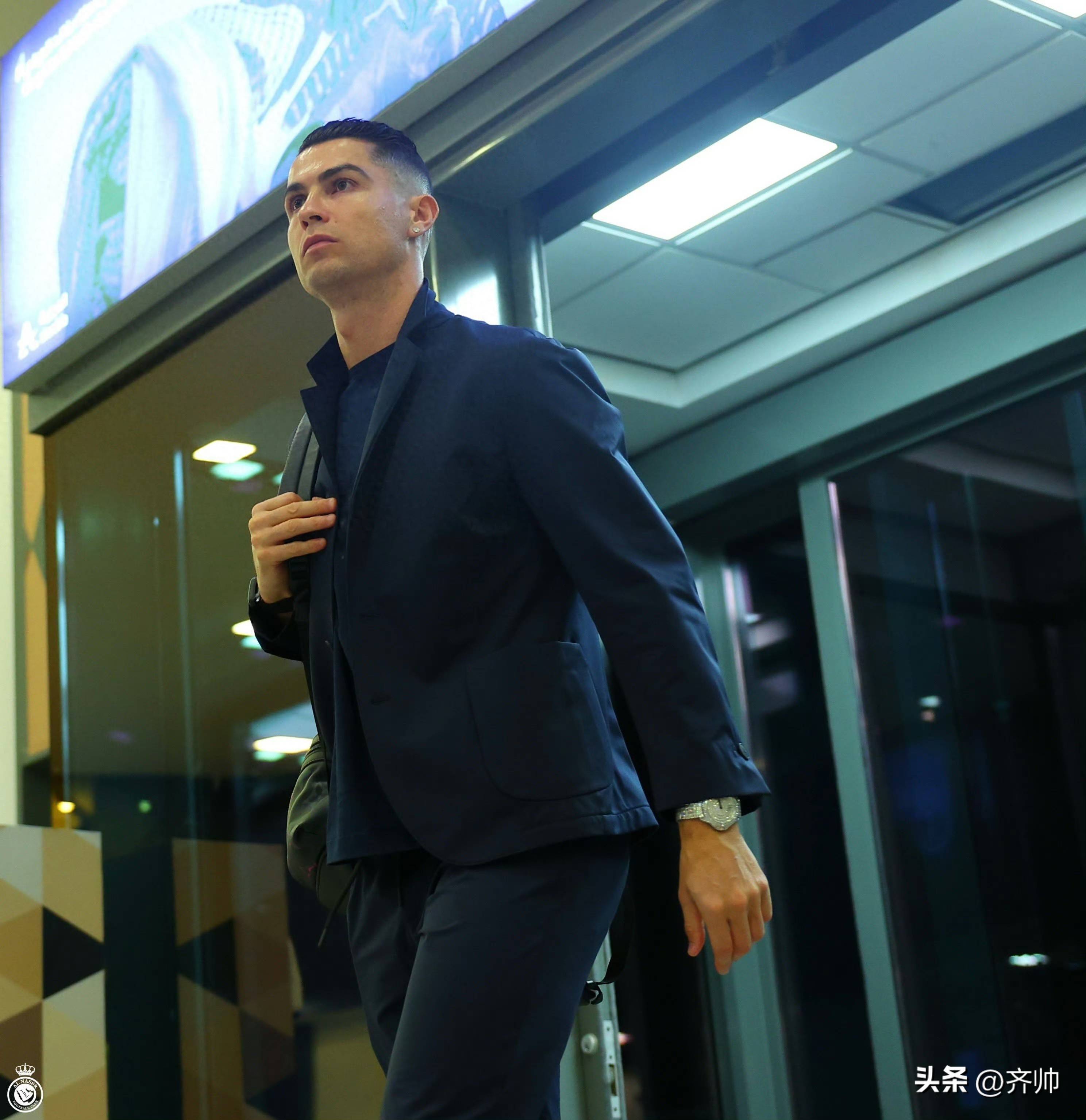 40岁再战两年，C罗与利雅得胜利续约，世界杯、亚冠全力