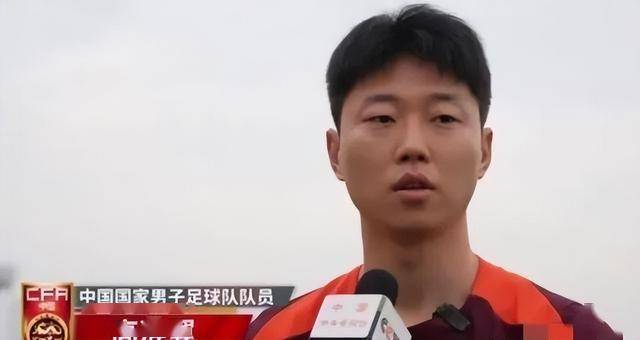 关于国足东亚杯第一队长浮出水面久尔杰维奇钦点不是颜骏凌和韦世豪的信息