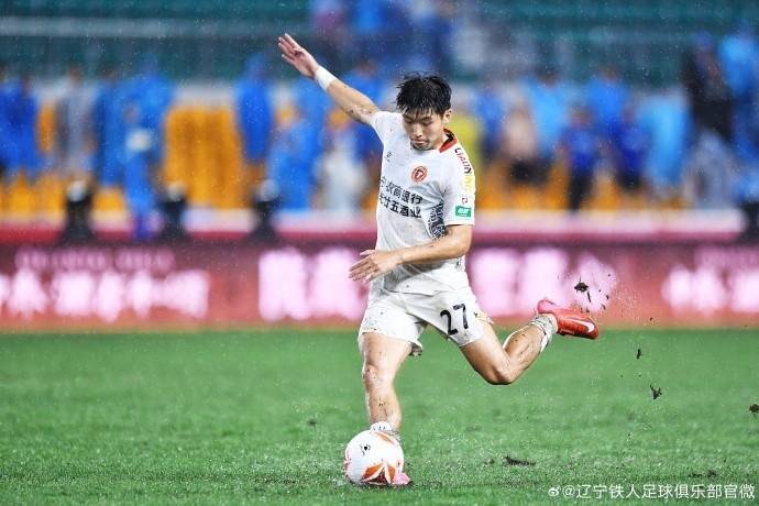 开云体育登录入口-中甲球员身价排名：姆本扎150万欧居首，里瓦尔迪尼奥50万欧第七的简单介绍